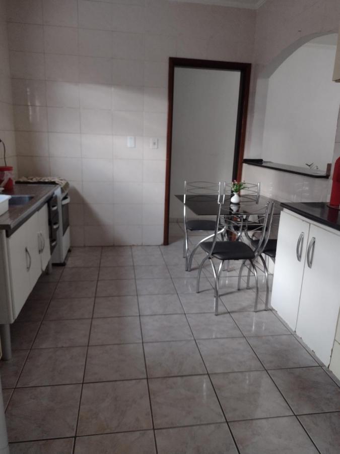 Casa Condominio Fechado- Asturias-グァルジャー エクステリア 写真